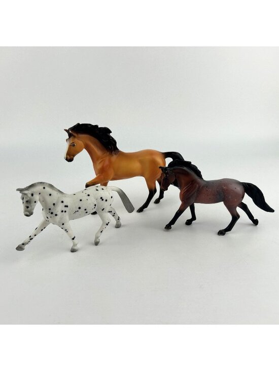 Breyer Other - Lot of 3 Miniature BREYER REEVES Horses